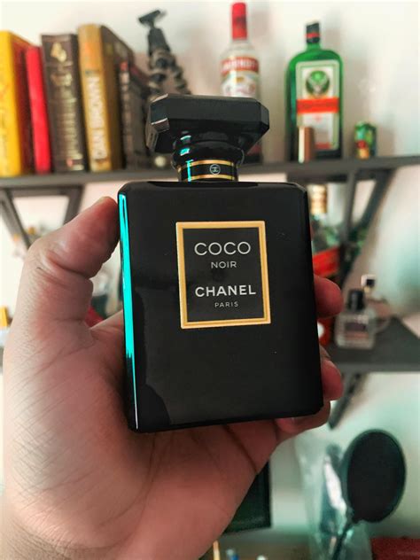 chanel noir review